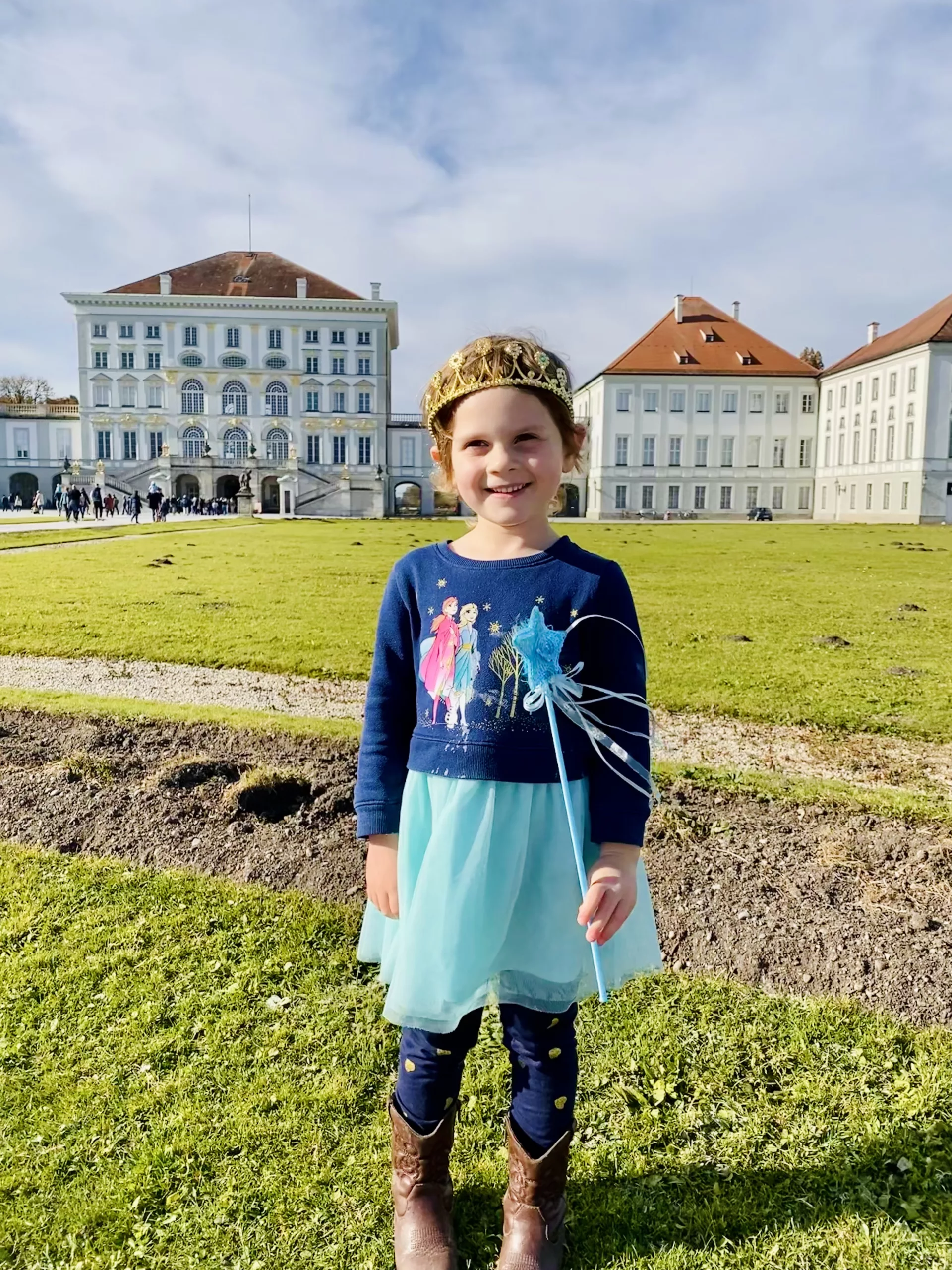 How to Travel Munich with Kids – Nymphenburg Palace and Hirschgarten